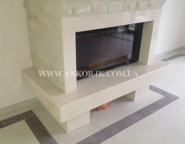 Marble fireplace Камин из мрамора Камін із мармуру