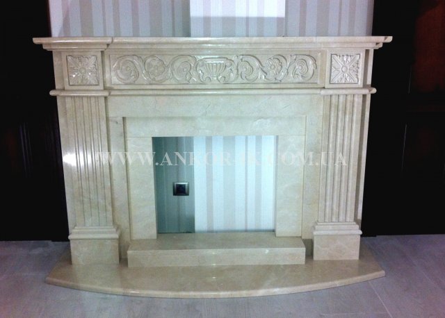 Marble fireplace Камин из мрамора Камін із мармуру