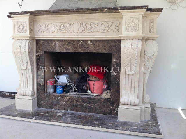 Marble fireplace Камин из мрамора Камін із мармуру