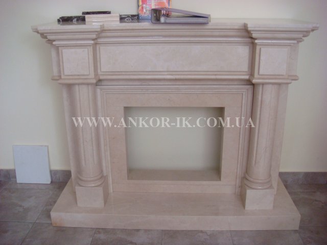 Marble fireplace Камин из мрамора Камін із мармуру