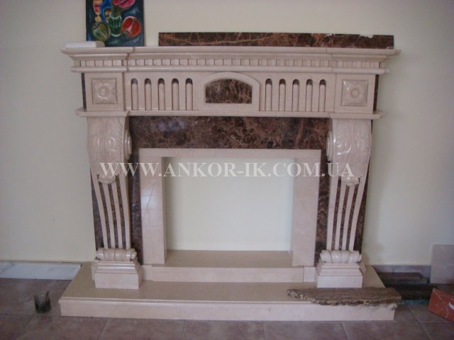 Marble fireplace Камин из мрамора Камін із мармуру