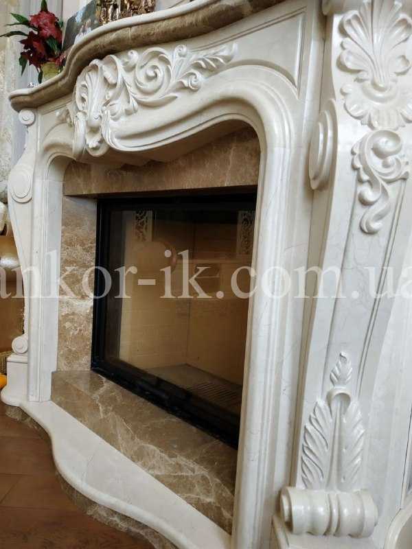 Marble fireplace Камин из мрамора Камін із мармуру