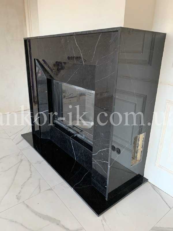 Marble fireplace Камин из мрамора Камін із мармуру