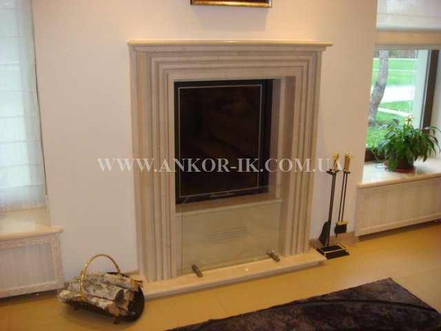 Marble fireplace Камин из мрамора Камін із мармуру