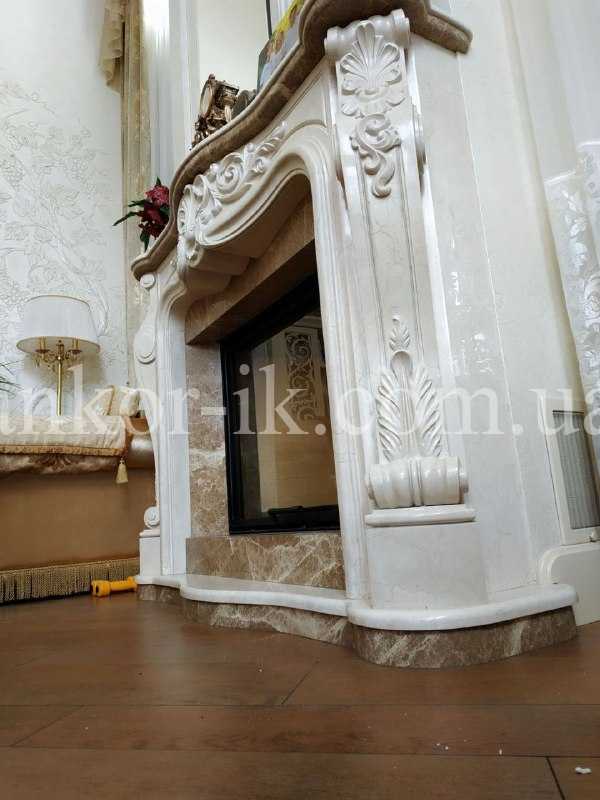 Marble fireplace Камин из мрамора Камін із мармуру