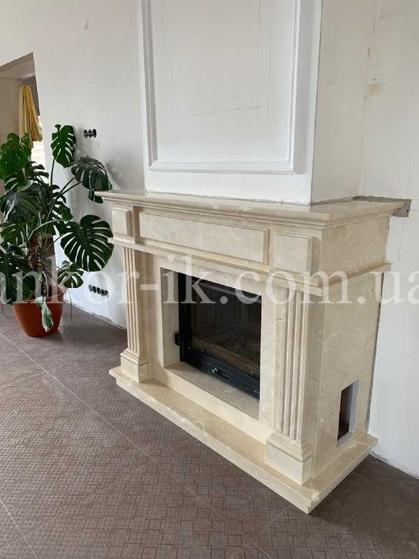 Marble fireplace Камин из мрамора Камін із мармуру