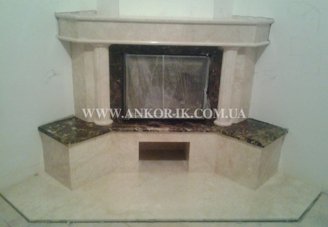 Marble fireplace Камин из мрамора Камін із мармуру