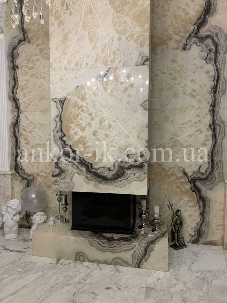 Kamin-iz-oniksa Marble fireplace Камин из мрамора Камін із мармуру