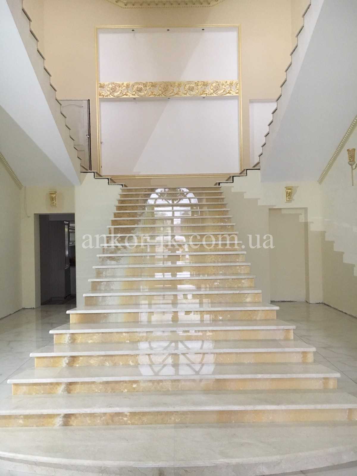 Marble-stairs-Лестницы-мраморные-Сходи-мармурові