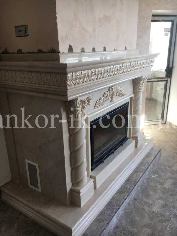 Marble fireplace Камин из мрамора Камін із мармуру