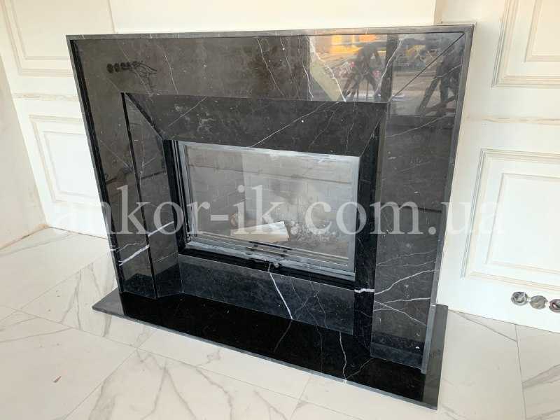 Marble fireplace Камин из мрамора Камін із мармуру