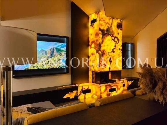 Marble fireplace Камин из мрамора Камін із мармуру