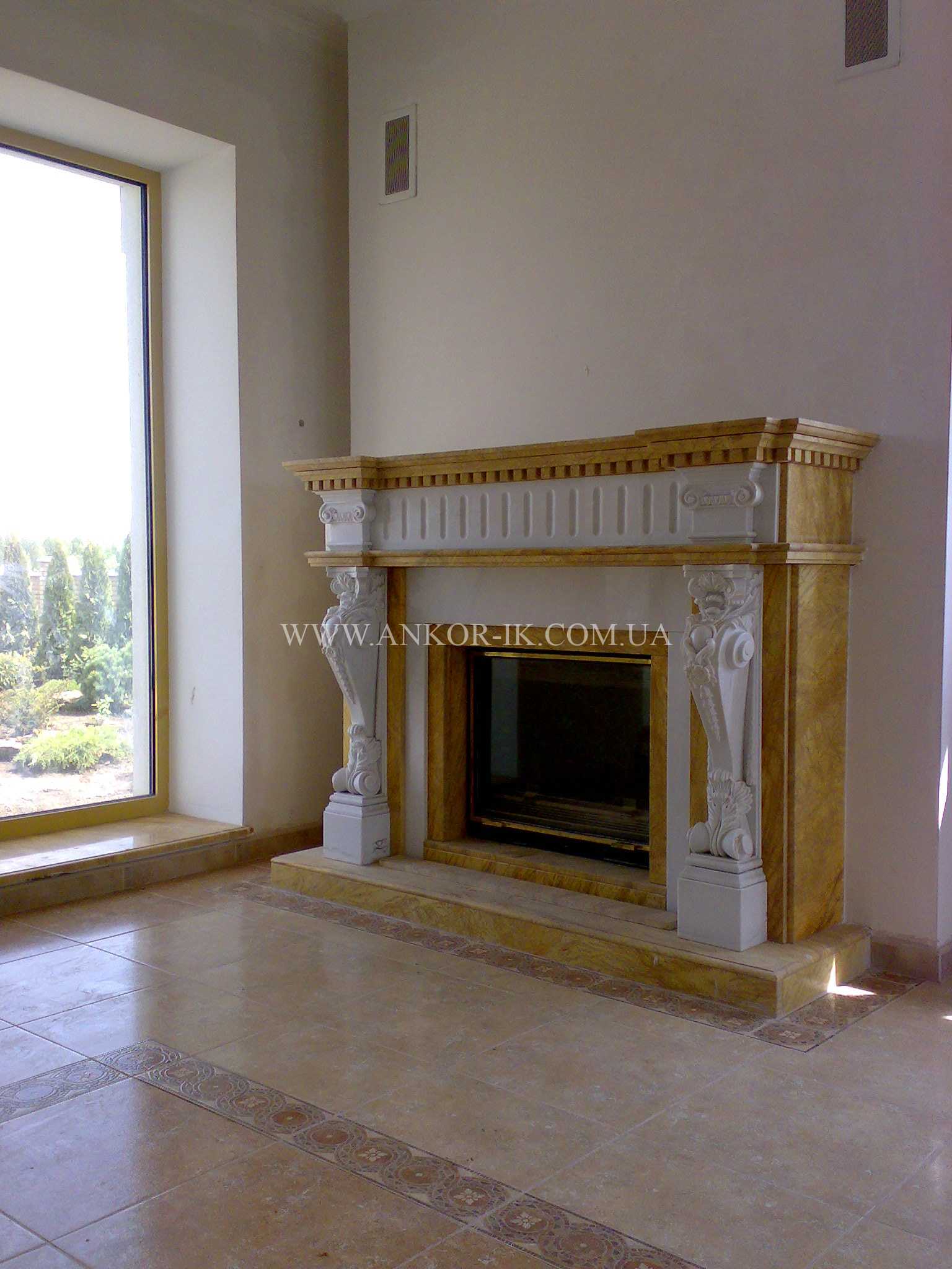Marble fireplace Камин из мрамора Камін із мармуру