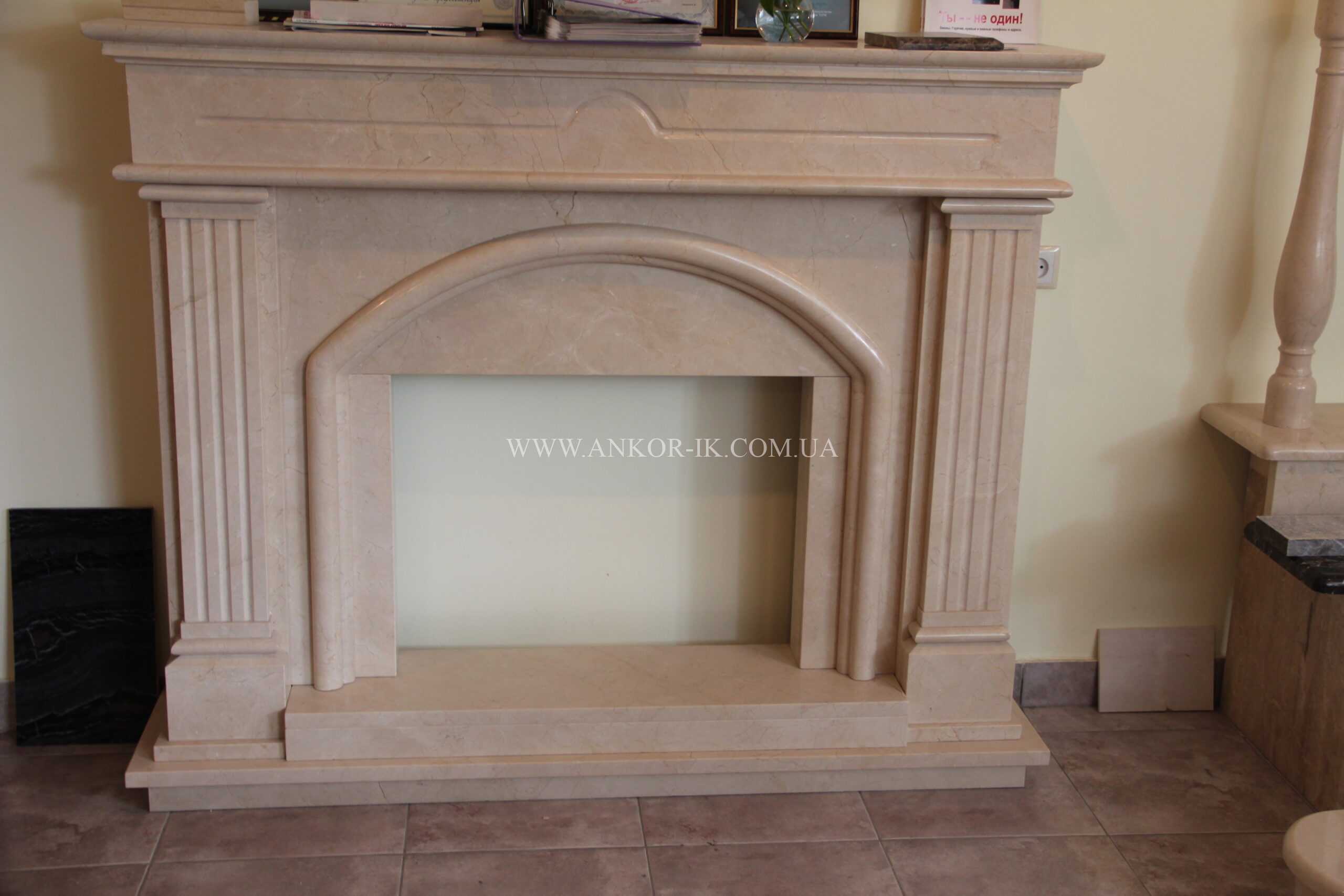 Marble fireplace Камин из мрамора Камін із мармуру