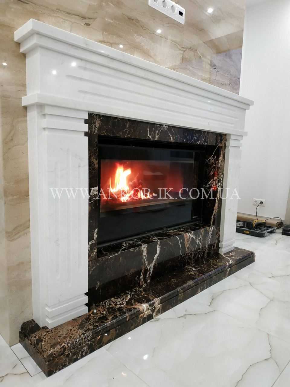 Marble fireplace Камин из мрамора Камін із мармуру
