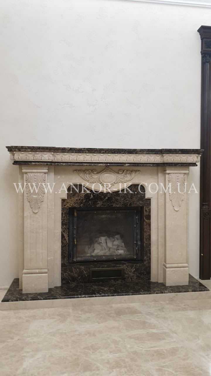 Marble fireplace Камин из мрамора Камін із мармуру